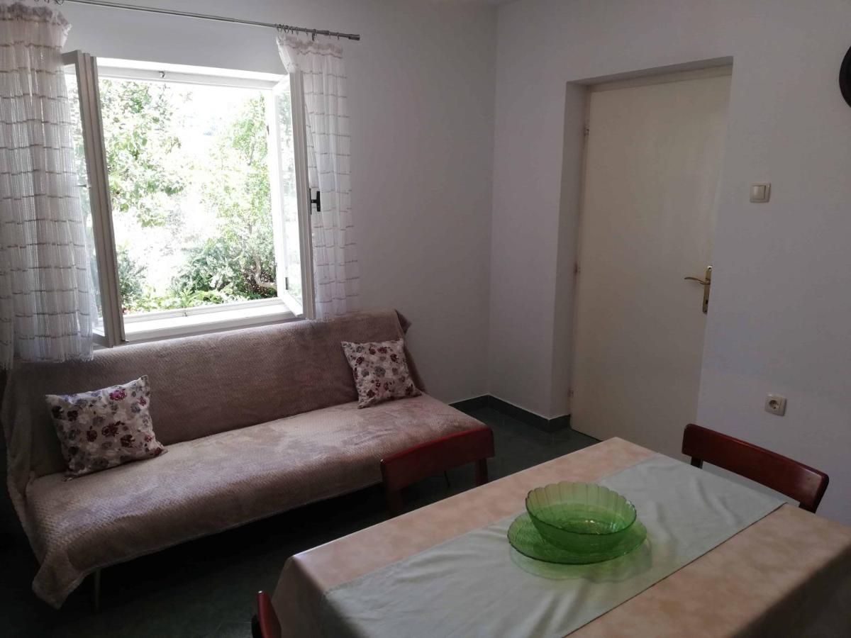 Apartments Sandra Palit Ngoại thất bức ảnh