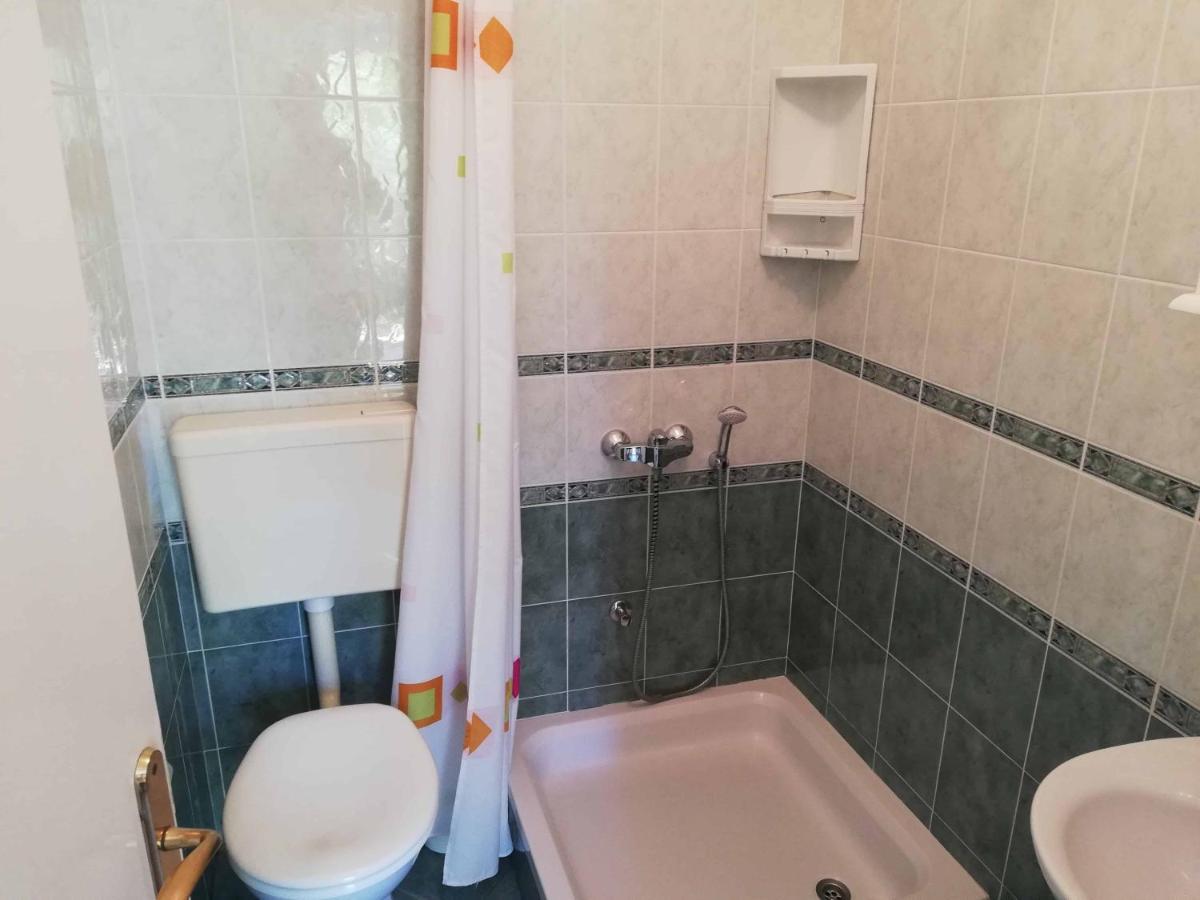 Apartments Sandra Palit Ngoại thất bức ảnh